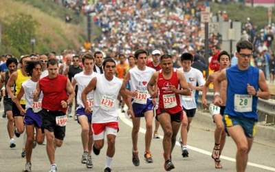 Palos Verdes Half Marathon runners
