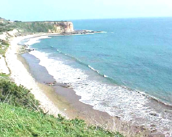 View from a bluff of beach in Abalone Cove Ecological Reserve